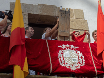 Fotos del cohete de fiestas de Artajona 2023.