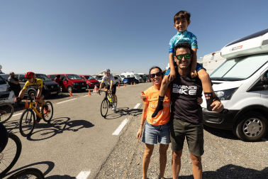Fotos de la 14ª etapa de la Vuelta a su paso por Navarra