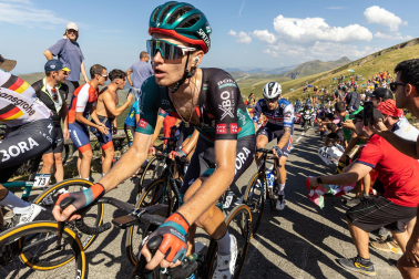Fotos de la 14ª etapa de la Vuelta a su paso por Navarra