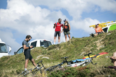 Fotos de la 14ª etapa de la Vuelta a su paso por Navarra