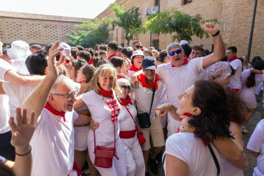 Imágenes del cohete de las fiestas de Fitero