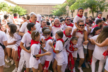 Imágenes del cohete de las fiestas de Fitero