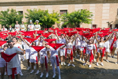 Imágenes del cohete de las fiestas de Fitero