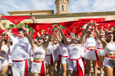 Imágenes del cohete de las fiestas de Fitero