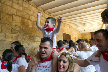 Imágenes del cohete de las fiestas de Fitero