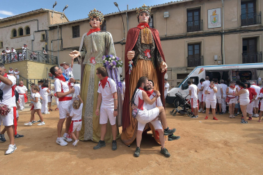 Fotos del inicio de las fiestas de Cárcar