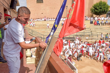 Fotos del inicio de las fiestas de Cárcar