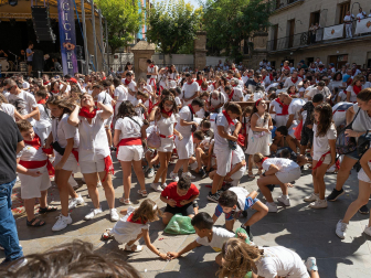 Fotos del cohete de las fiestas de Viana
