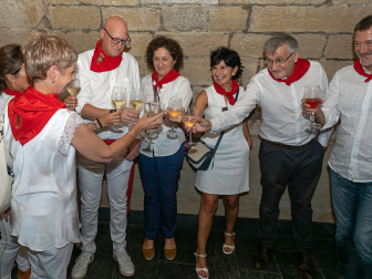 Fotos del cohete de las fiestas de Viana