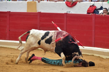 Imágenes de la novillada de las fiestas de Peralta