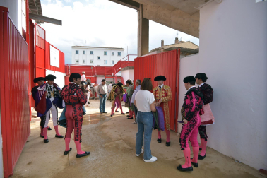 Imágenes de la novillada de las fiestas de Peralta