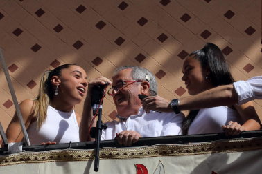 Fotos del cohete e inicio de las fiestas de Sangüesa