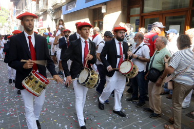 Fotos del cohete e inicio de las fiestas de Sangüesa