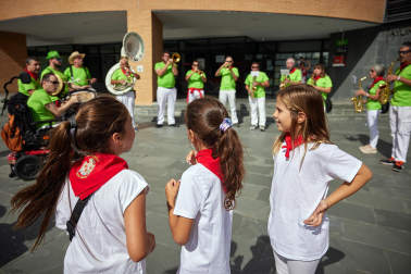 Fotos del cohete de fiestas de Zizur Mayor 2023.