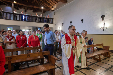 Aperitivos, bailes y misa en el día grande de las fiestas de Alsasua