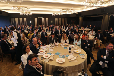 Fotos de la entrega del Premio a la Directiva del año 2023 a Raquel Gascó Caro