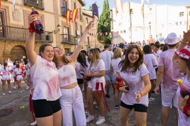 Fotos del cohete de las fiestas de Corella 2023./