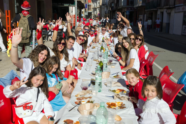Fotos del cohete de las fiestas de Corella 2023./