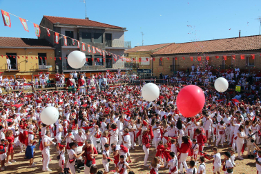 Inicio festivo en Cortes.