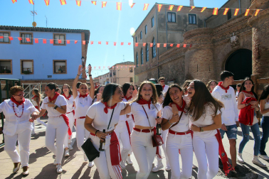 Inicio festivo en Cortes.