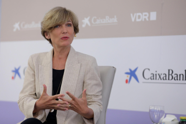 Asistentes al desayuno empresarial con María Iraburu, rectora de la Universidad de Navarra