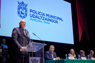 Fotos de los actos con motivo de la festividad de San Miguel, patrón de la Policía Municipal de Pamplona.