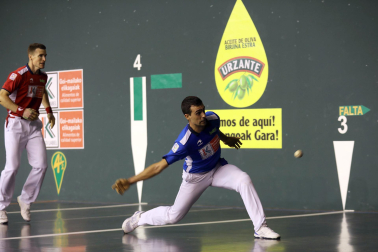 Partido del Cuatro y Medio en Aoiz entre Artola y Agirre