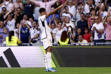 Jugadas del encuentro de la Jornada 9 de LaLiga EA Sports entre rojillos y merengues disputado en el Santiago Bernabéu