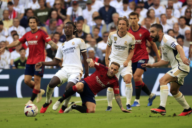Jugadas del encuentro de la Jornada 9 de LaLiga EA Sports entre rojillos y merengues disputado en el Santiago Bernabéu