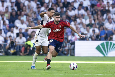 Jugadas del encuentro de la Jornada 9 de LaLiga EA Sports entre rojillos y merengues disputado en el Santiago Bernabéu