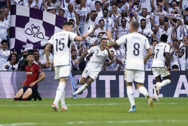 Jugadas del encuentro de la Jornada 9 de LaLiga EA Sports entre rojillos y merengues disputado en el Santiago Bernabéu