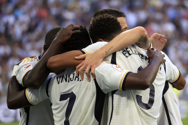Jugadas del encuentro de la Jornada 9 de LaLiga EA Sports entre rojillos y merengues disputado en el Santiago Bernabéu
