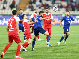 Roberto Torres, esta tarde en su debut con el Gol Gohar iraní