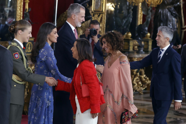 Recepción de los reyes en el Palacio Real, a la que este año se ha sumado la princesa Leonor.