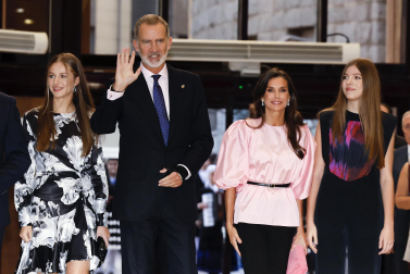 La Familia Real ha asistido en Oviedo al concierto previo a la entrega, este viernes, de los Premios Princesa de Asturias.