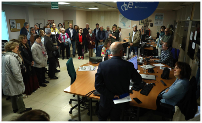 Visita a Diario de Navarra de los suscriptores más antiguos./