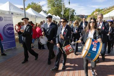 Fotos de la Feria de Entidades Sociales de Tudela