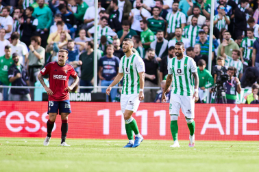 Fotos del Betis 2-1 Osasuna de la jornada 11./