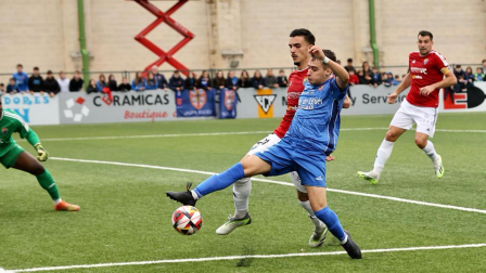 Encuentro de primera ronda de la Copa del Rey 2023/2024 entre C.D. Valle de Egüés y Teruel en el Municipal del Valle de Aranguren