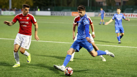 Encuentro de primera ronda de la Copa del Rey 2023/2024 entre C.D. Valle de Egüés y Teruel en el Municipal del Valle de Aranguren