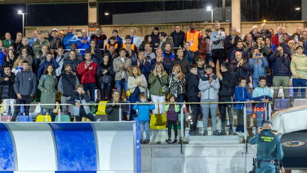 Encuentro de primera ronda de la Copa del Rey 2023/2024 entre C.D. Valle de Egüés y Teruel en el Municipal del Valle de Aranguren