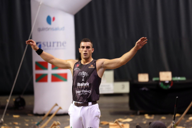 Fotos del campeonato de Aizkora en el Navarra Arena.