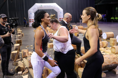 Fotos del campeonato de Aizkora en el Navarra Arena.
