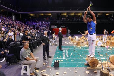 Fotos del campeonato de Aizkora en el Navarra Arena.