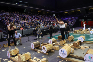 Fotos del campeonato de Aizkora en el Navarra Arena.