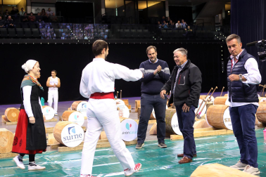 Fotos del campeonato de Aizkora en el Navarra Arena.