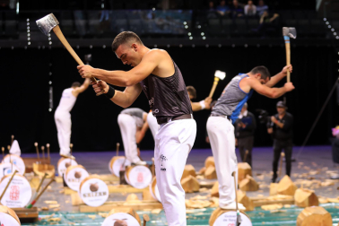 Fotos del campeonato de Aizkora en el Navarra Arena.