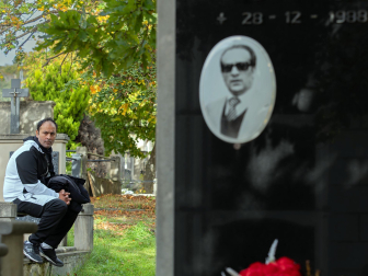 Visita de los fieles al cementerio de Estella el 1 de noviembre
