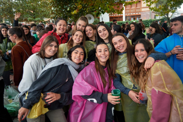 Fotos de la Carpa Universitaria de otoño en la Ciudad Deportiva Amaya.