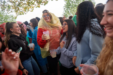 Fotos de la Carpa Universitaria de otoño en la Ciudad Deportiva Amaya.